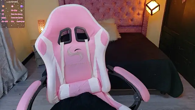 sweet  thang online show from November 8, 5:55 am