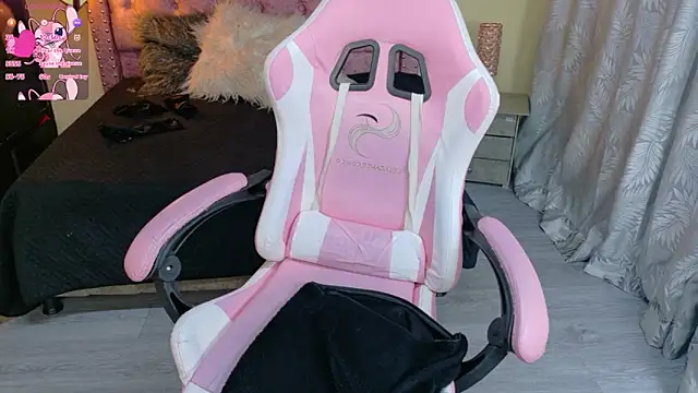 sweet  thang online show from November 6, 5:11 am