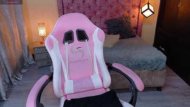 sweet  thang online show from October 23, 4:44 am