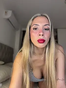 CarinaRose online show from June 10, 10:11 pm