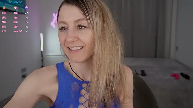   Milana     online show from May 5, 5:49 pm