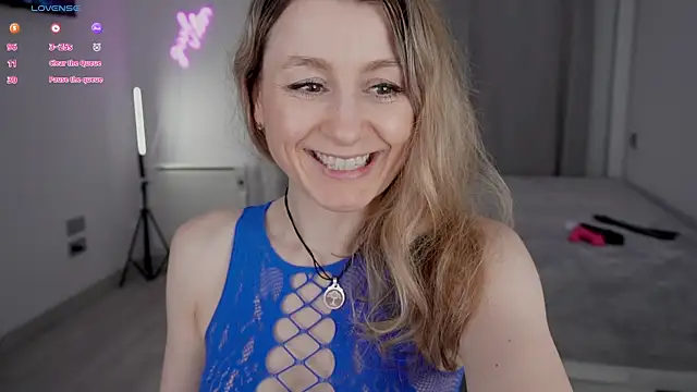   Milana     online show from May 9, 4:21 pm
