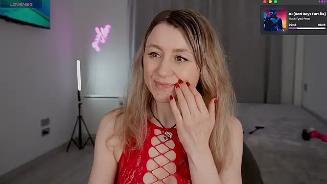   Milana     online show from March 25, 4:28 pm