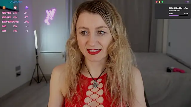 Snapshot of __Milana____ chatting on March 2, 11:00 pm Milana online show from March 2, 11:00 pm