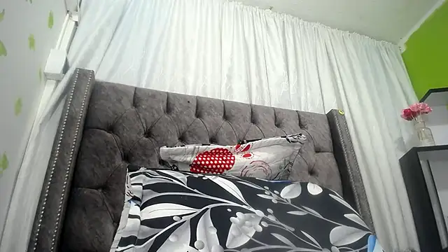 ANA-BULLOCK- online show from September 22, 12:22 pm