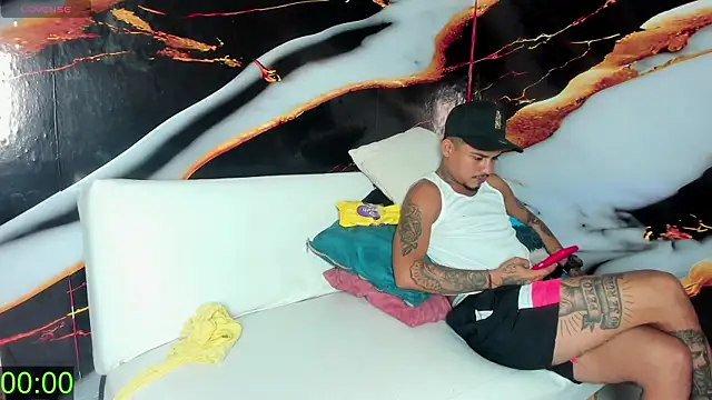 hot dirty paradise 66 online show from March 3, 4:30 am