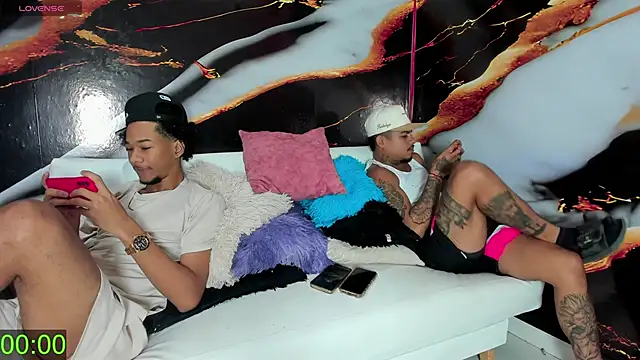 hot dirty paradise 66 online show from February 21, 4:47 am