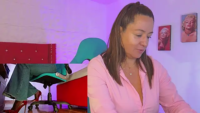 weet Evans    online show from October 3, 4:25 am