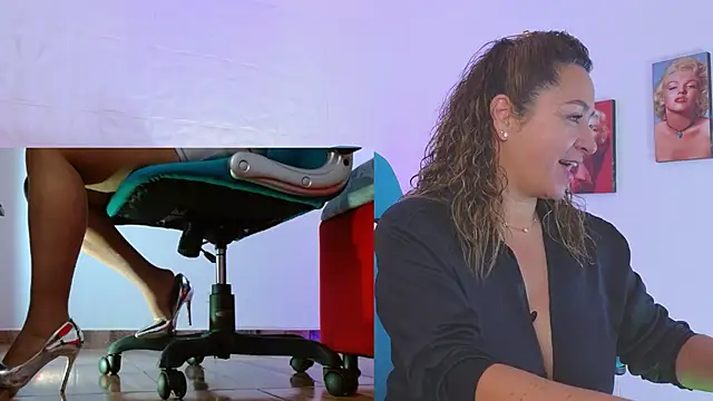 weet Evans    online show from November 21, 3:05 am