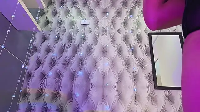  Gabytaylor online show from December 5, 11:20 am