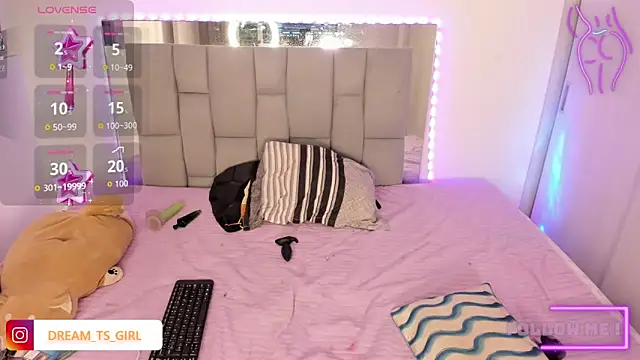 Sophie whitexxx online show from September 12, 9:09 am