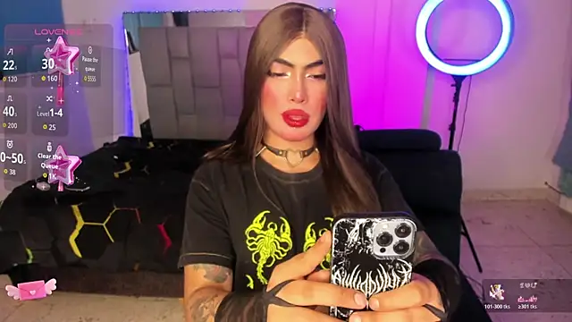 Sophie whitexxx online show from July 27, 11:56 pm