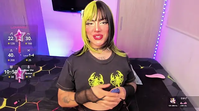 Sophie whitexxx online show from April 21, 8:10 am