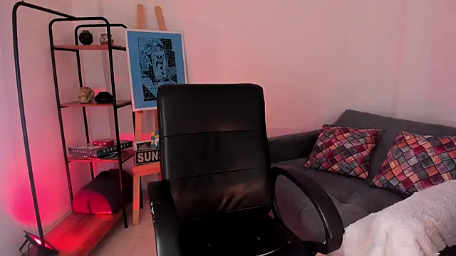 FireTheGun  online show from December 15, 2:01 pm