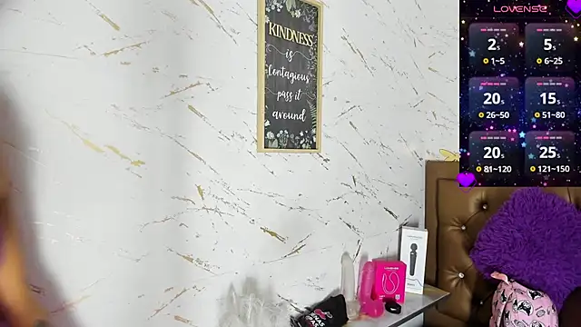 Snapshot of ANDROMEEDA chatting on September 12, 6:13 am ANDROMEEDA online show from September 12, 6:13 am