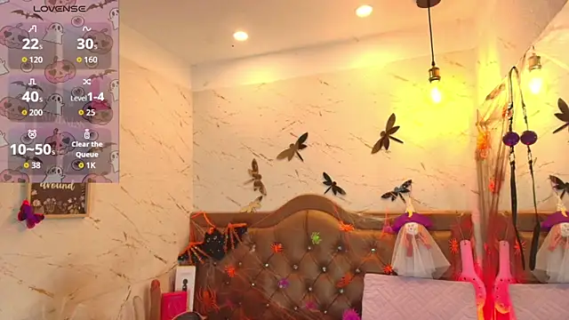 Snapshot of ANDROMEEDA chatting on October 24, 5:17 am ANDROMEEDA online show from October 24, 5:17 am