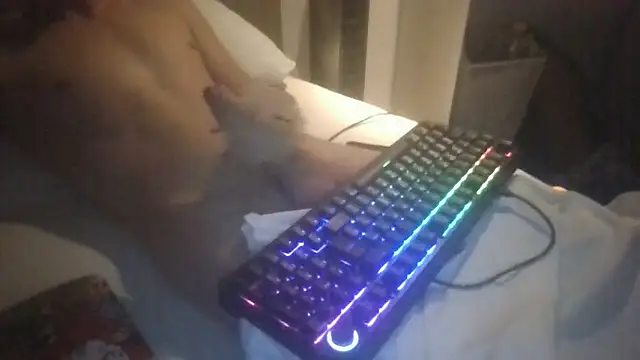 macford1 online show from October 2, 11:52 pm