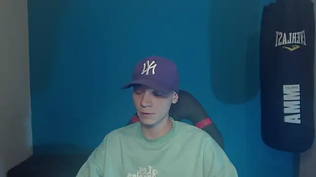 Burperking420  online show from September 8, 7:35 pm