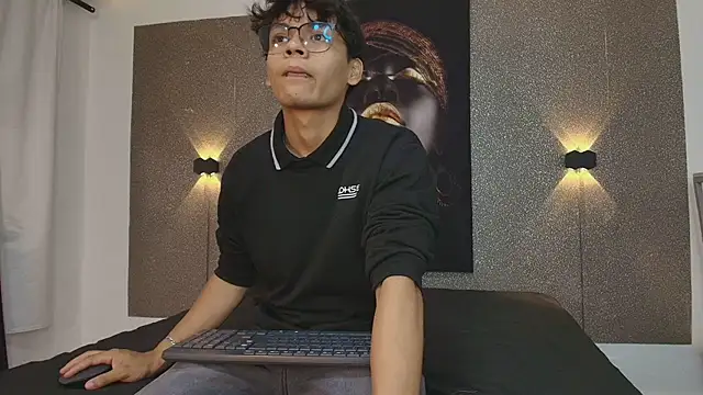 Draco collins online show from March 12, 3:02 am