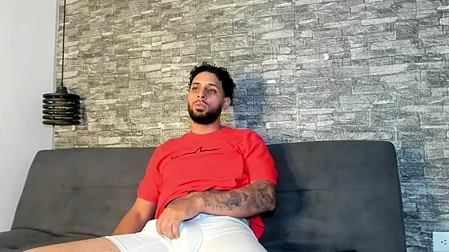 Snapshot of ASHLEY_AND_ASH chatting on November 4, 11:41 pm ASHLEY AND ASH online show from November 4, 11:41 pm