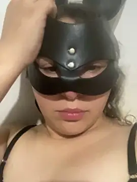 maia rab online show from February 17, 9:23 pm