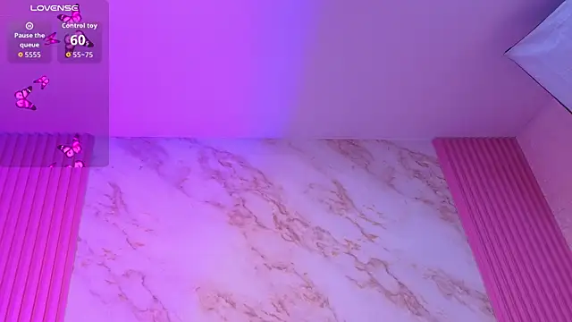 goldilockss15 online show from March 30, 10:50 am