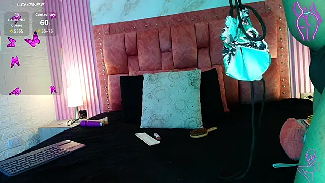 goldilockss15 online show from November 5, 3:20 am