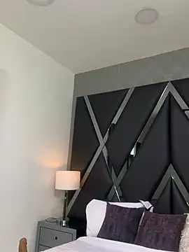 AlesiaCooper online show from January 8, 8:04 pm