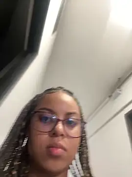 Snapshot of AlesiaCooper chatting on October 15, 8:17 pm AlesiaCooper online show from October 15, 8:17 pm