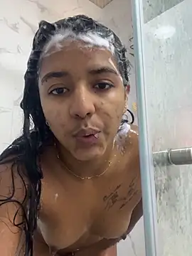 Snapshot of sofi_grisaless chatting on September 30, 11:11 pm sofi grisaless online show from September 30, 11:11 pm