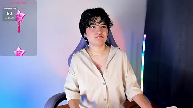 emma cute7 online show from April 17, 9:56 am