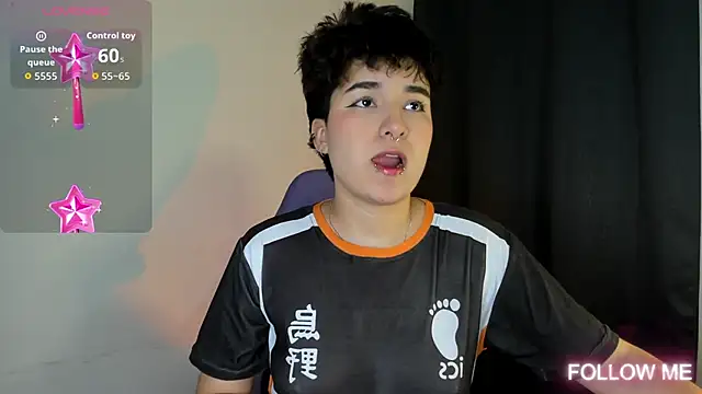 Snapshot of emma_cute7 chatting on October 3, 3:09 am emma cute7 online show from October 3, 3:09 am