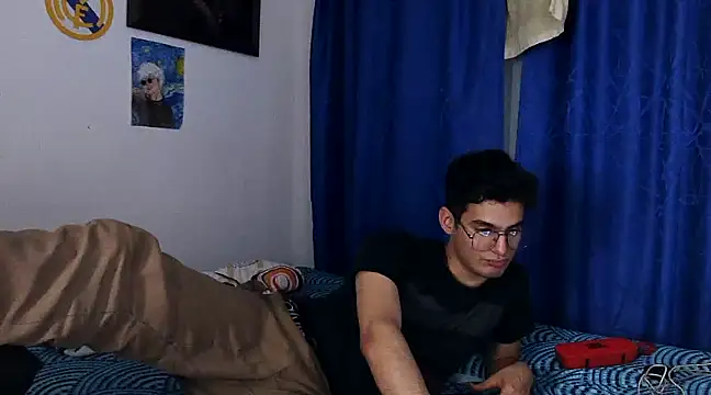 Thiagobb7 online show from March 17, 12:10 am