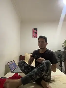 Thiagobb7 online show from September 30, 10:05 pm