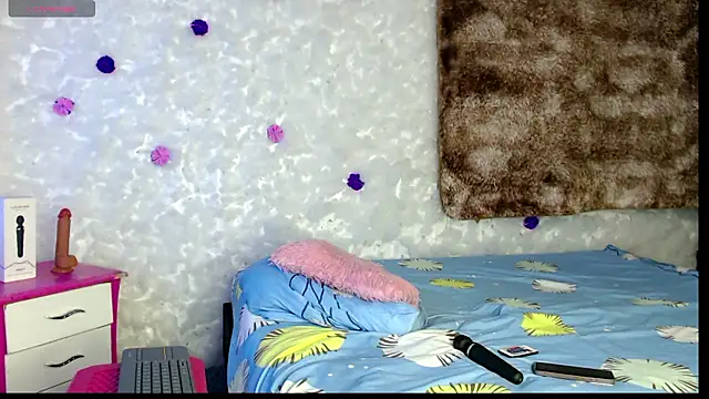 bella warzon online show from March 14, 8:37 pm