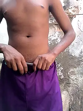 2BigBlacxxx online show from February 21, 12:40 pm