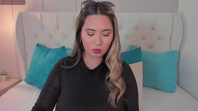megan jonesss online show from October 8, 9:37 pm