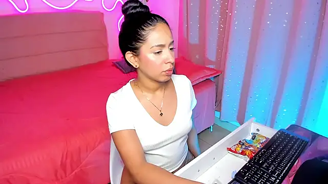 Vickysth online show from March 21, 11:19 pm