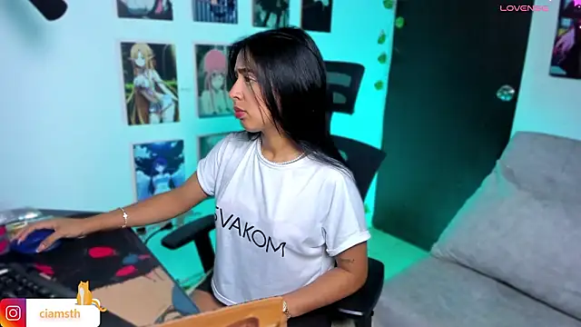 Vickysth online show from February 14, 11:38 pm