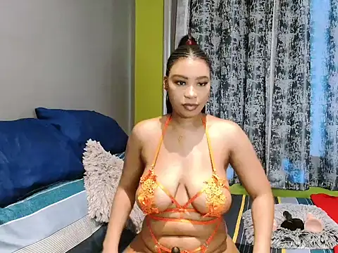 Tallwildnspicey98 online show from December 4, 5:39 am