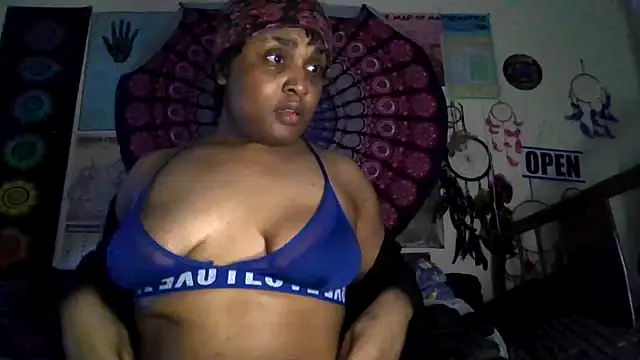 GardeniaFields online show from March 4, 10:12 am