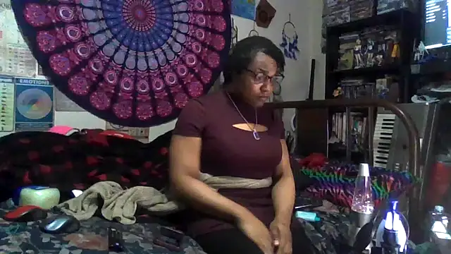 GardeniaFields online show from November 28, 5:51 am