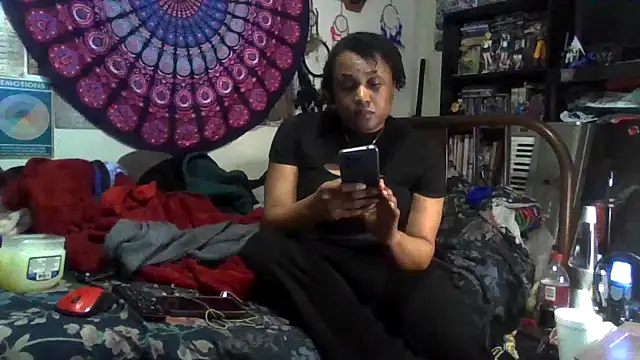 GardeniaFields online show from December 19, 8:27 am