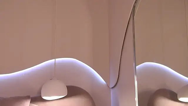 MiraBliss online show from March 8, 5:27 pm