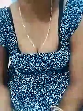 Snapshot of rajeenasaiyad chatting on March 13, 4:34 pm rajeenasaiyad online show from March 13, 4:34 pm