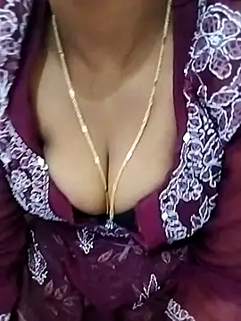 Snapshot of rajeenasaiyad chatting on March 14, 7:04 am rajeenasaiyad online show from March 14, 7:04 am