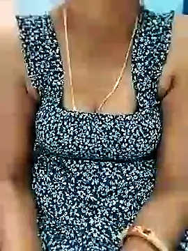 Snapshot of rajeenasaiyad chatting on March 17, 6:51 am rajeenasaiyad online show from March 17, 6:51 am