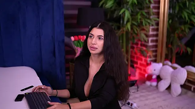 TanyaVonDe online show from February 2, 7:24 pm