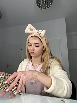 Barbie69Doll online show from March 20, 5:35 am