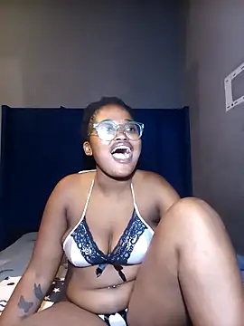 SexyShybarbie online show from February 28, 9:14 pm